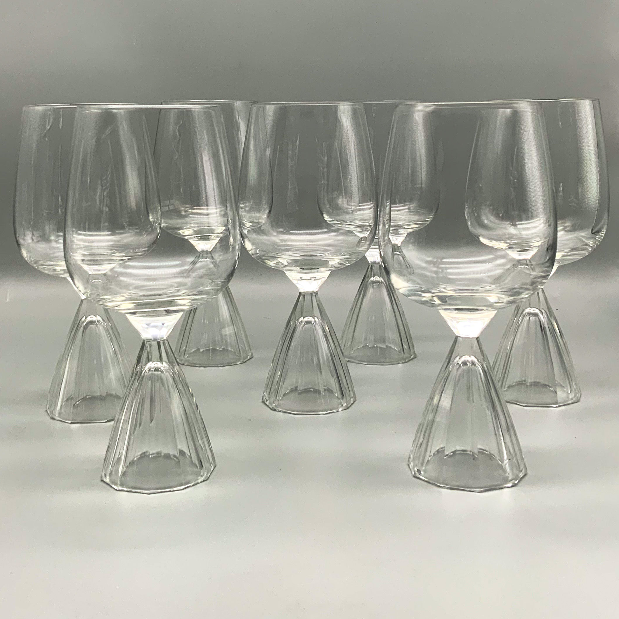 7 verres eau ou vin en cristal 