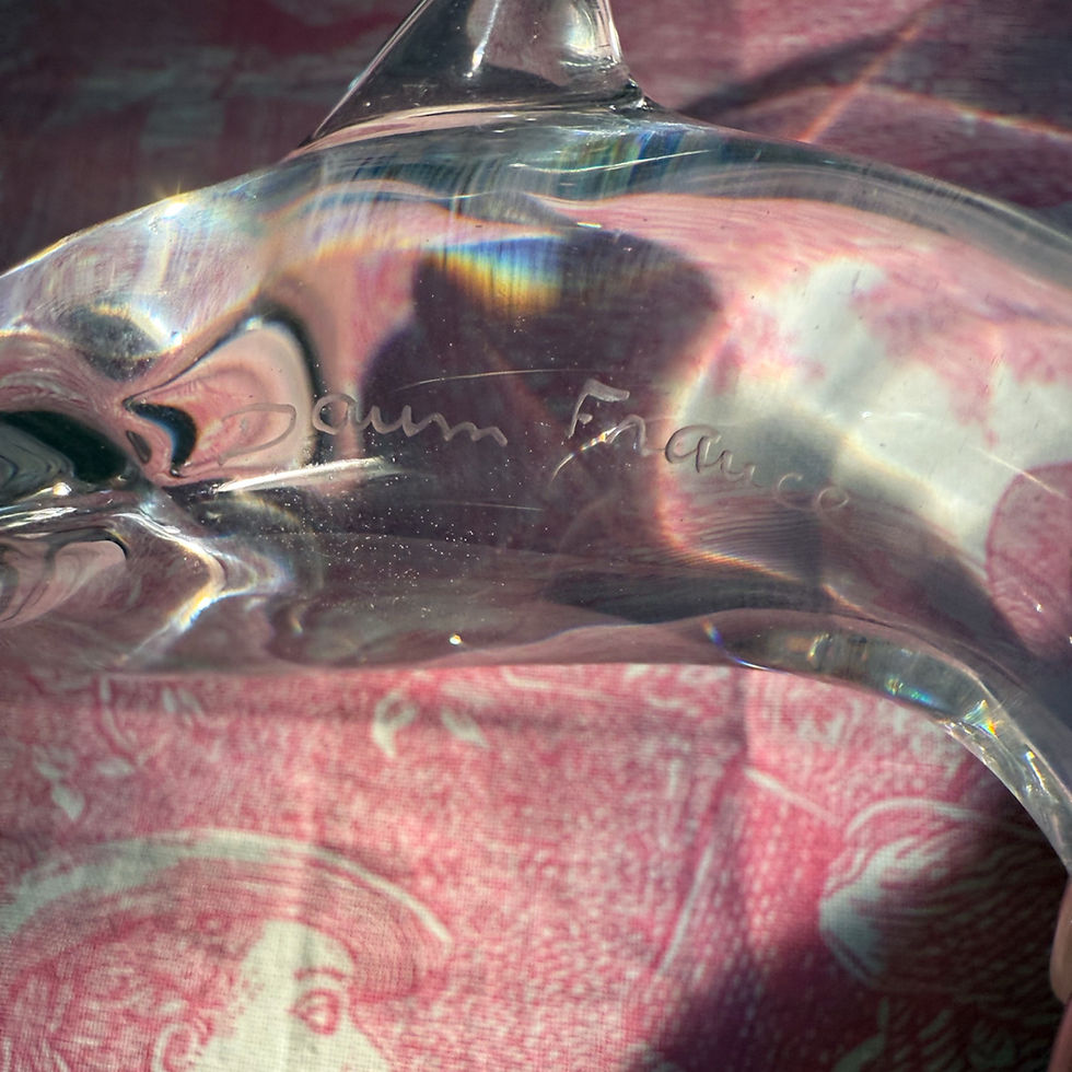 縮圖：Dauphin en cristal Daum