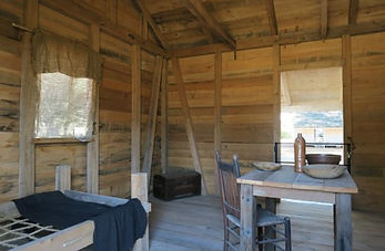 Slave-Cabin-Oak-Alley-Plantation.jpg
