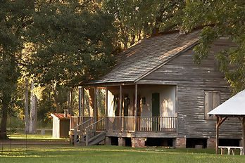 DESTREHAN PLANTATION SLAVE QUARTERS.jpeg