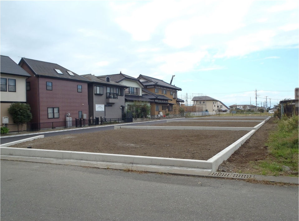 平成23年 沼津市靑野 宅地造成工事(元請業者 渡邊工業(株) 様)