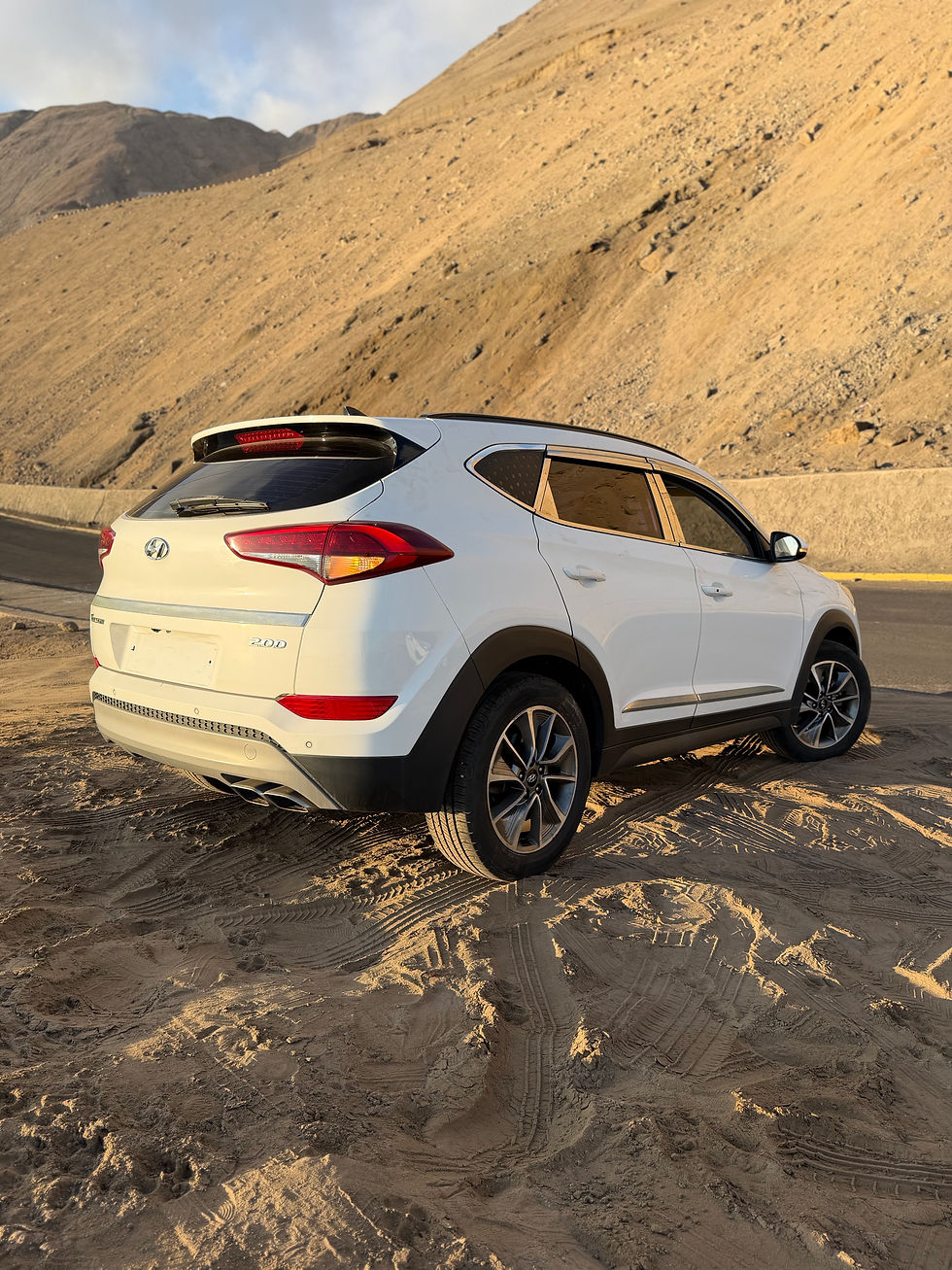 Miniatura: HYUNDAI TUCSON 2018 T. DIÉSEL (VOLANTE ORIGINAL)
