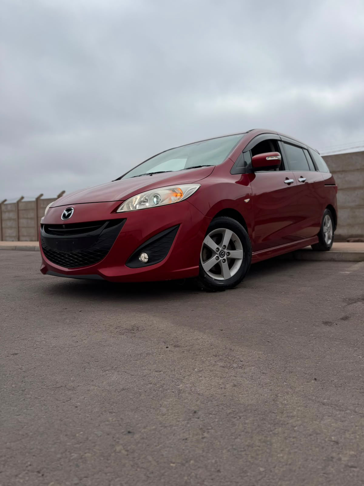 MAZDA PREMACY 2016 AT (CAMBIO INCLUIDO)