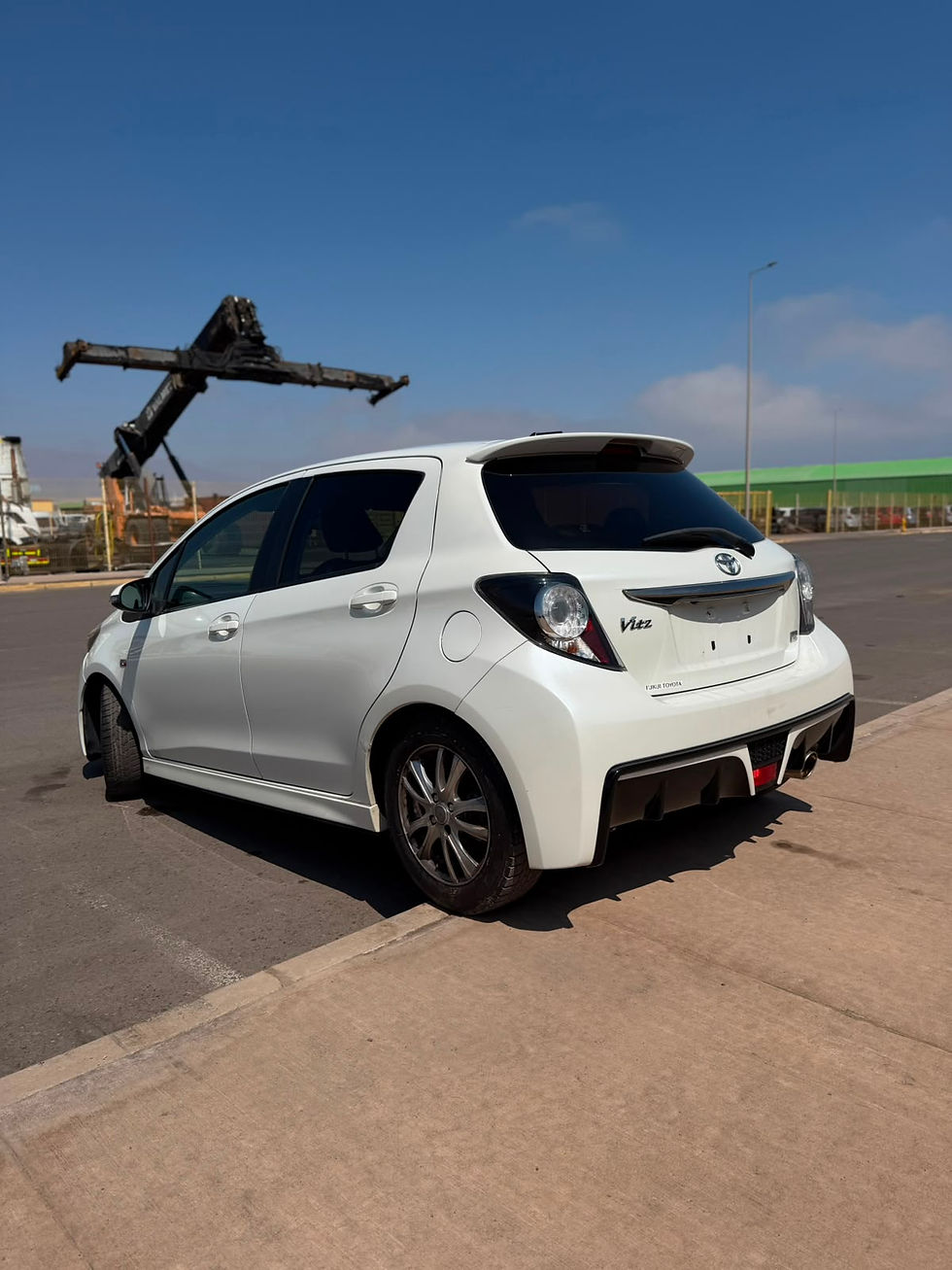 Miniatura: TOYOTA VITZ GS 2015 MT (CAMBIO INCLUIDO)
