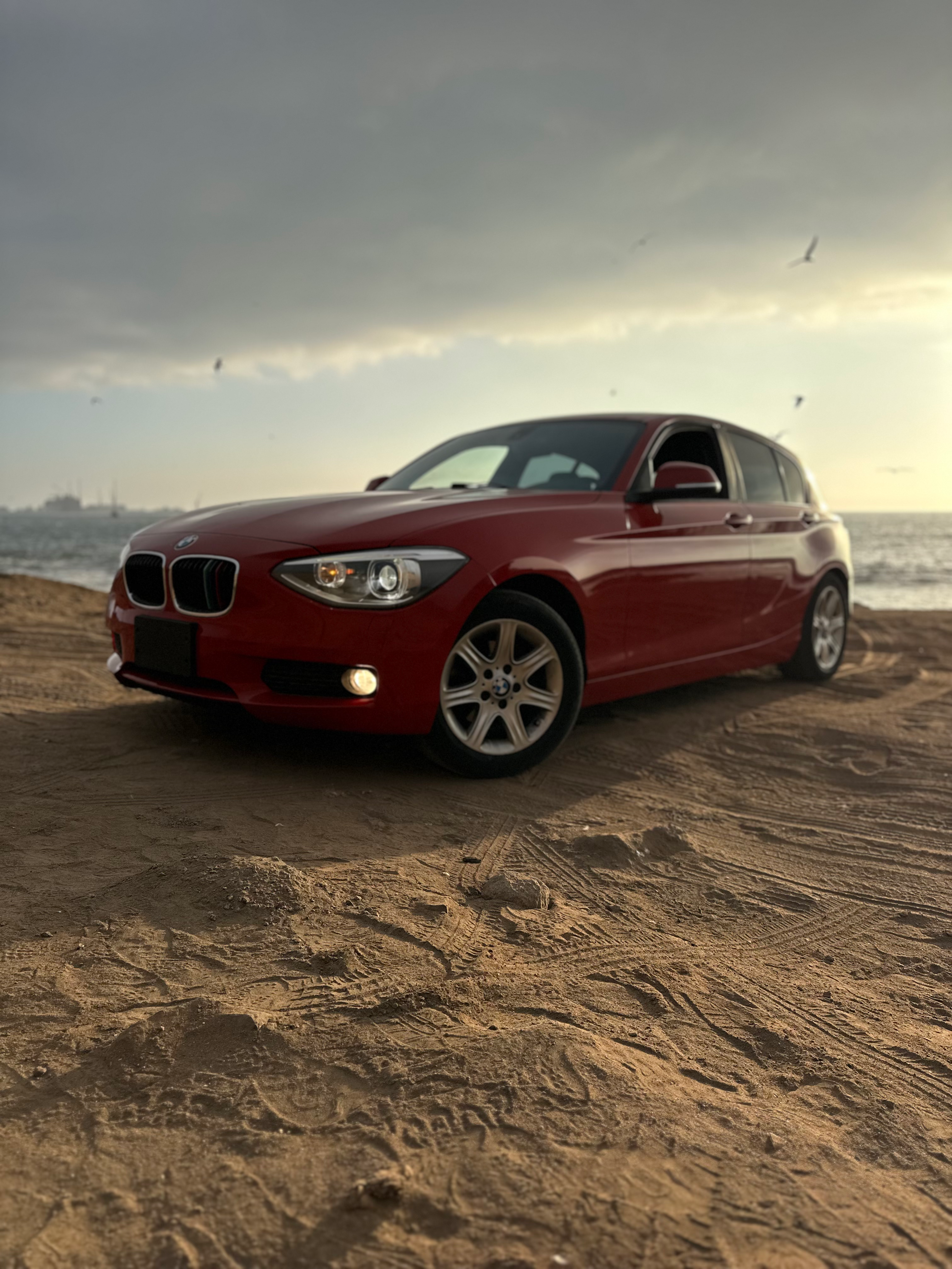 BMW 116i 2013 TURBO (CAMBIO LISTO)