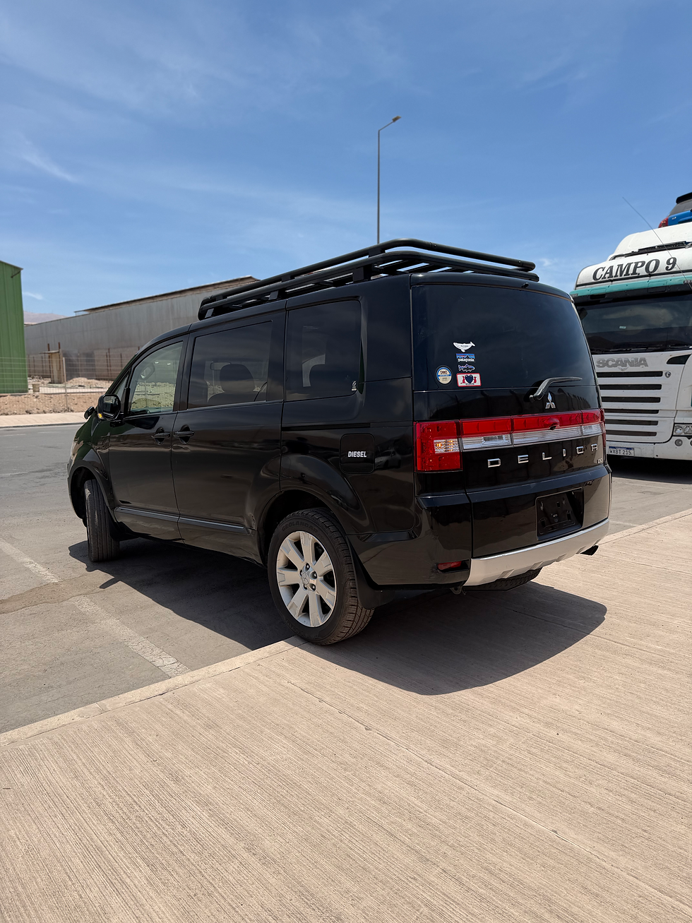 Miniatura: MITSUBISHI DELICA D5 4x4 2015 T. DIÉSEL (CAMBIO INCLUIDO)