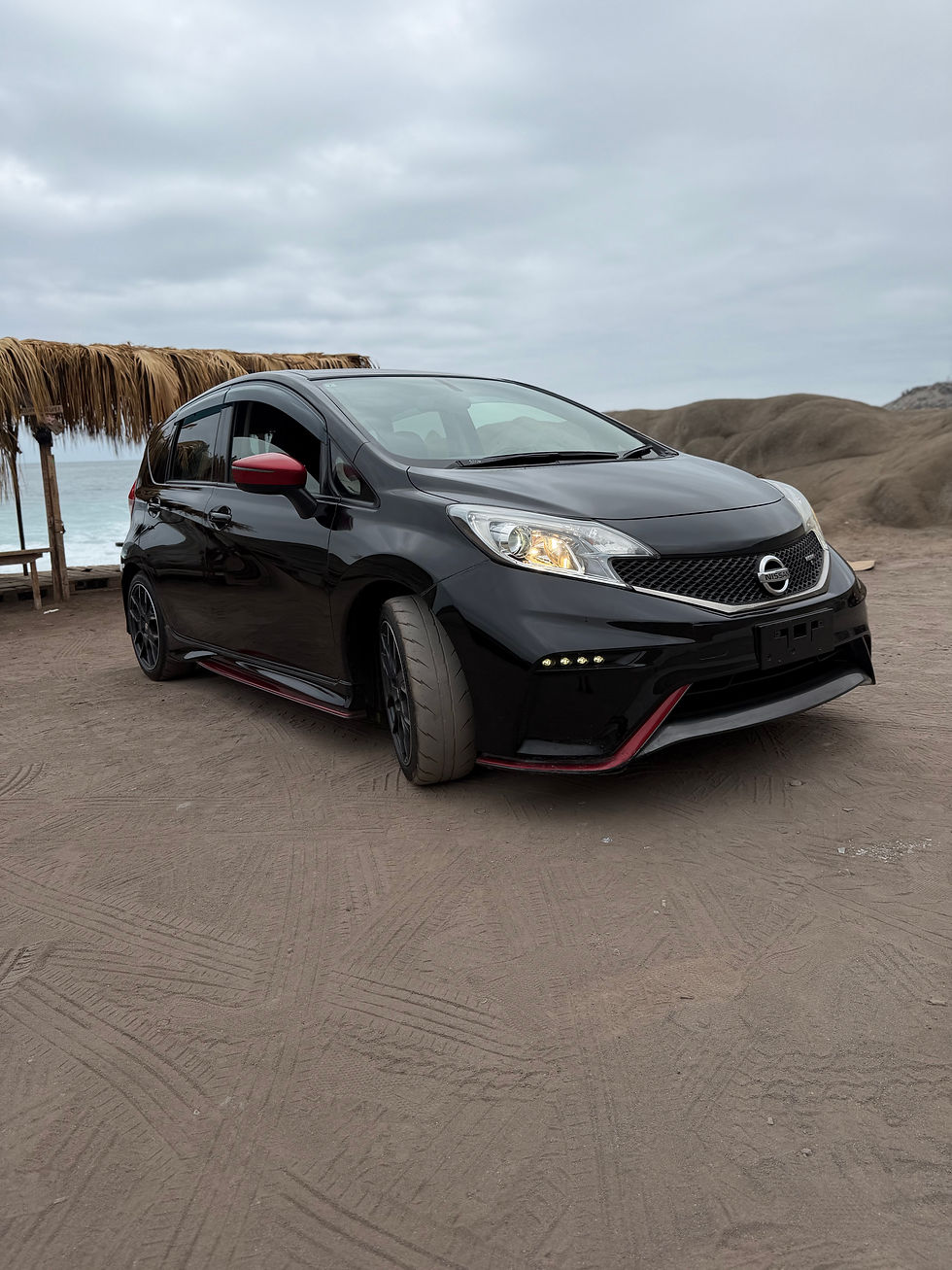 Miniatura: NISSAN NOTE NISMO 2015 MECÁNICO (CAMBIO LISTO)
