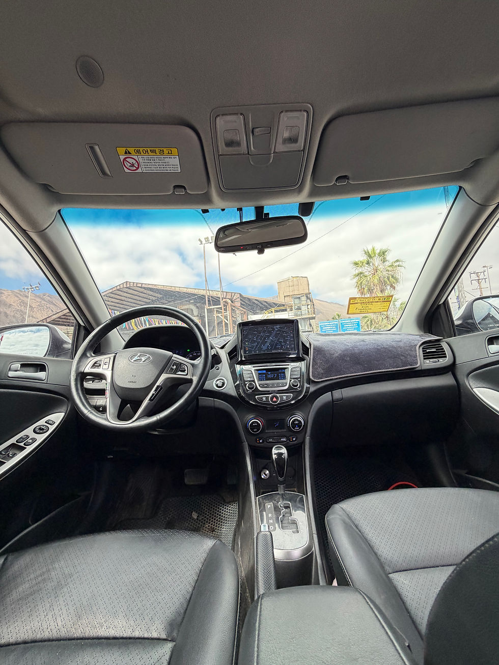 Miniatura: HYUNDAI ACCENT WIT 2016 T. DIÉSEL AT (VOLANTE ORIGINAL)
