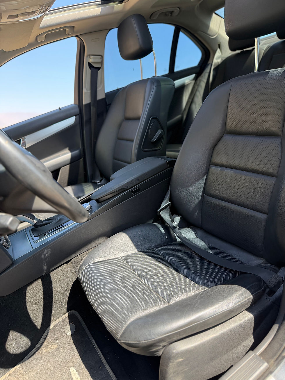 Miniatura: MERCEDES-BENZ C220 2012 T. DIÉSEL (VOLANTE ORIGINAL)