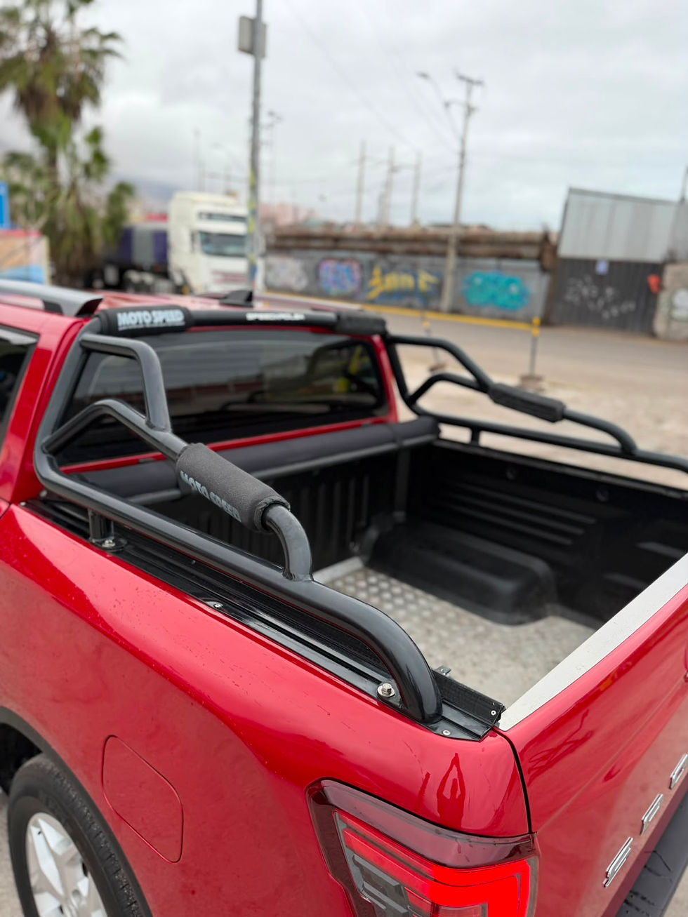 Miniatura: SSANGYONG KHAN 4x4 “MUSSO” 2022 T.DIESEL AT (VOLANTE ORIGINAL)