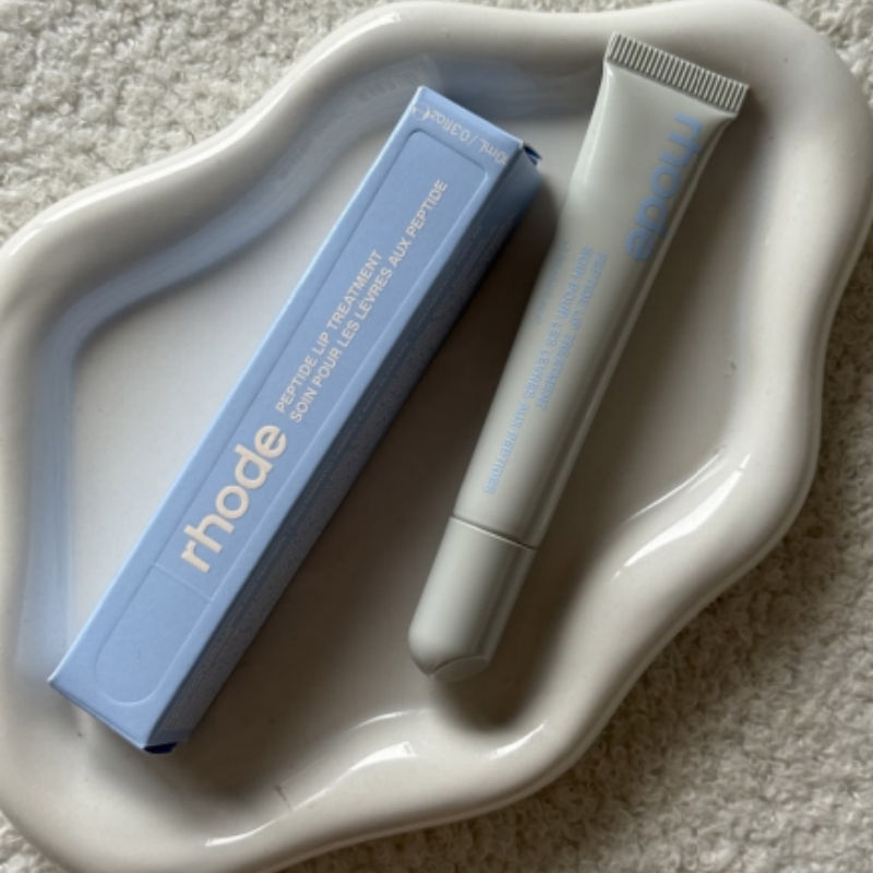 Thumbnail: Limited Edition Ribbon Espresso Toast Lip Gloss Pineapple Refresh Daily Cleanser