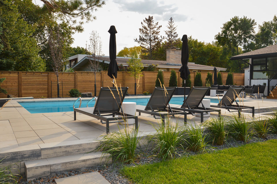 pool deck, pool surround, pool lounge seating area, softscape design