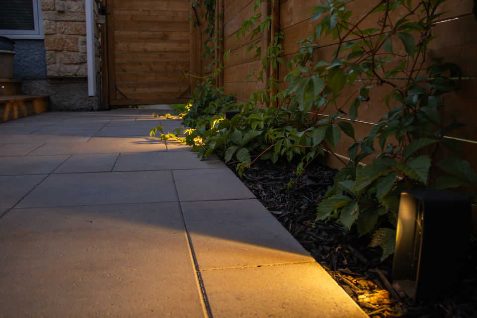 patio design-custom patio design-winnipeg landscape services-landscape construction