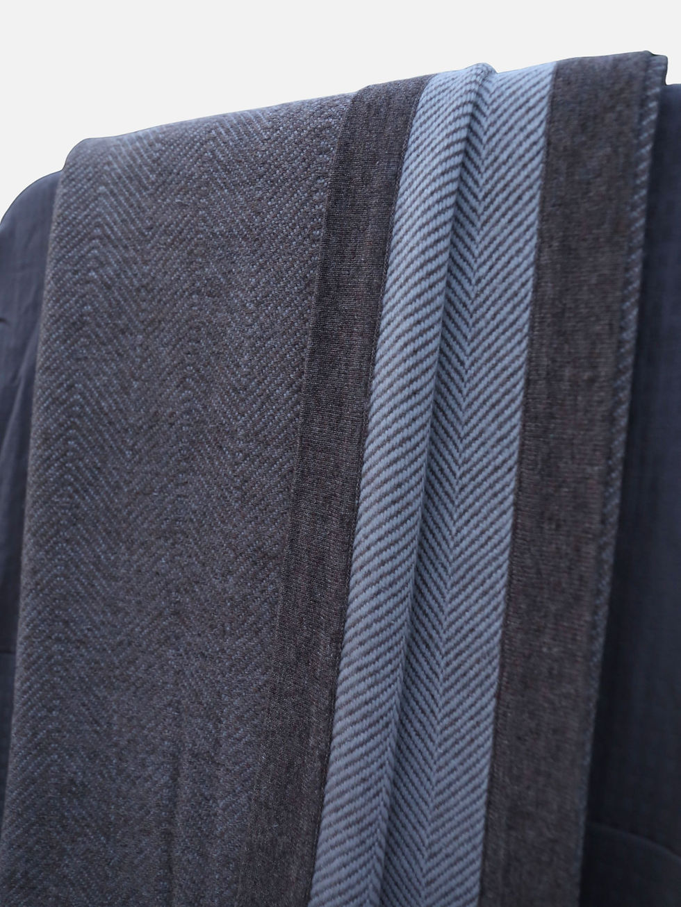 Thumbnail: HYGGE FRAME Herringbone Throws- brown