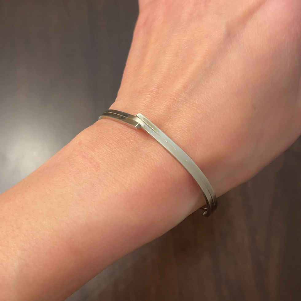 Thumbnail: Contemporary art cuff bracelet in sterling silver