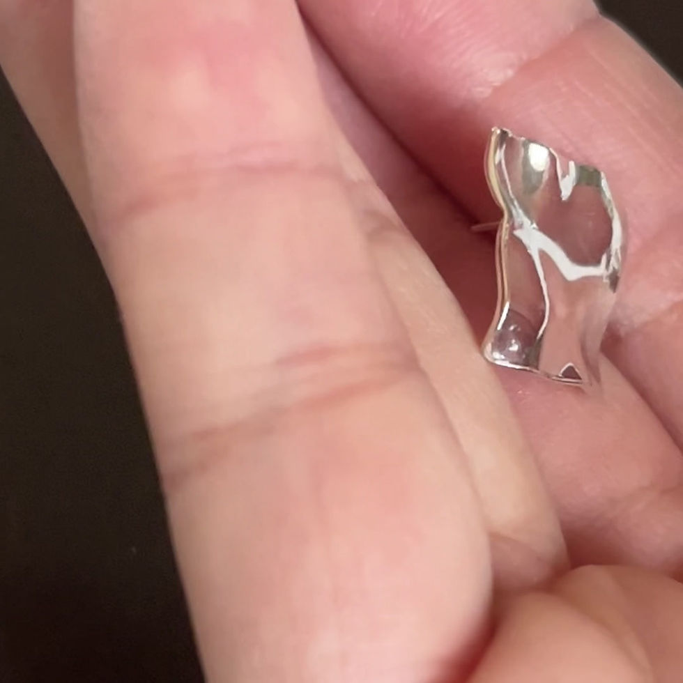 Thumbnail: Reflection square earrings - Medium