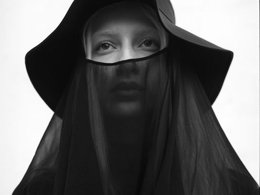 認識自殺和自殘行為