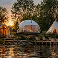 hébergements-insolite-étang-vacance-tipi-dome-cabane