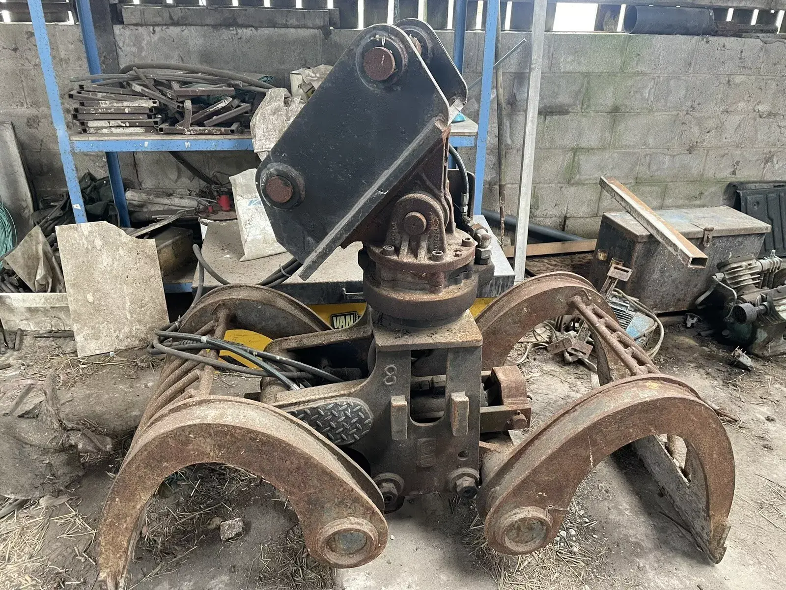 Hydraulic Rotating 13 / 14 Tonne Excavator Selector Grab