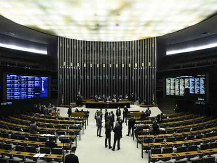 Congresso derruba veto de Lula e impõe nova derrota ao governo