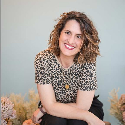 Ana Pineda, PhD, academic coach and founder of I focus and write