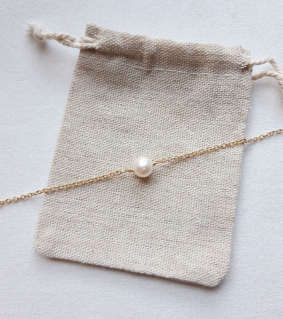 Miniature : Bracelet délicat perle d'eau douce naturelle et chaîne argent 925 doré à l'or fin