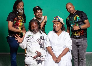 16-Skank and The Roots.jpg