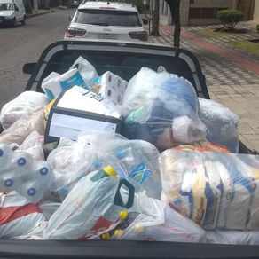 Paróquia entrega doações para ajudar famílias atingidas pelas chuvas