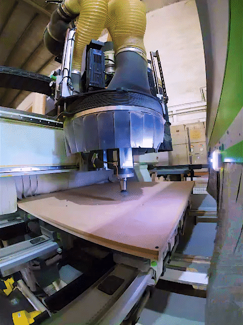 UOVO-Cutting.gif