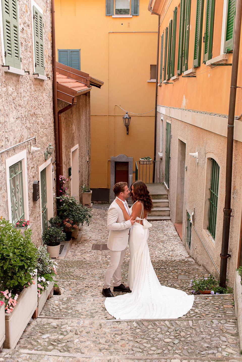 villa monastero in lake como, varenna wedding, destination wedding in lake como. lake como wedding photography. lake como wedding. lake como wedding venue. 