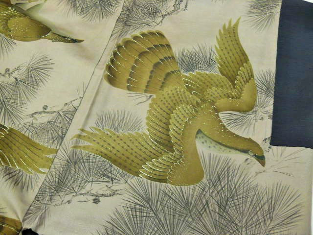 Thumbnail: Ninja's Black Silk "Tsumugi Haori" w/ Fine Lining of Golden Hawks Patterns #0406