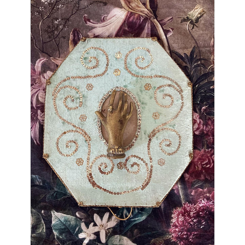 Cadre ancien velours et sequins