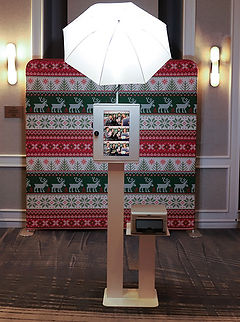 Holiday-Photo-Booth-Reading-PA.jpg
