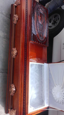 45996149_496229104215431_136518628738806