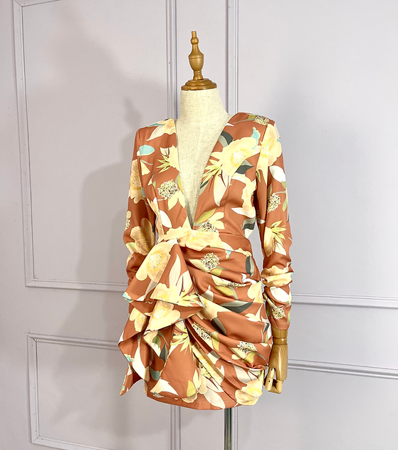 Vestido escote store v zara
