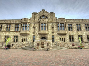 University of Saskatchewan campus Saskatoon undergraduate students Canada