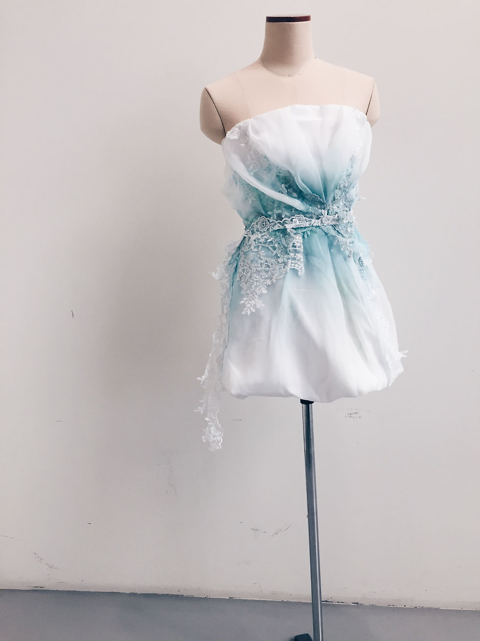 Thumbnail: DRESS 2