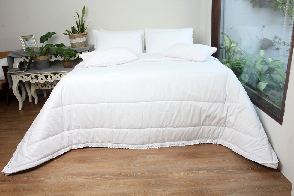 Thumbnail: Sprei Putih Renda