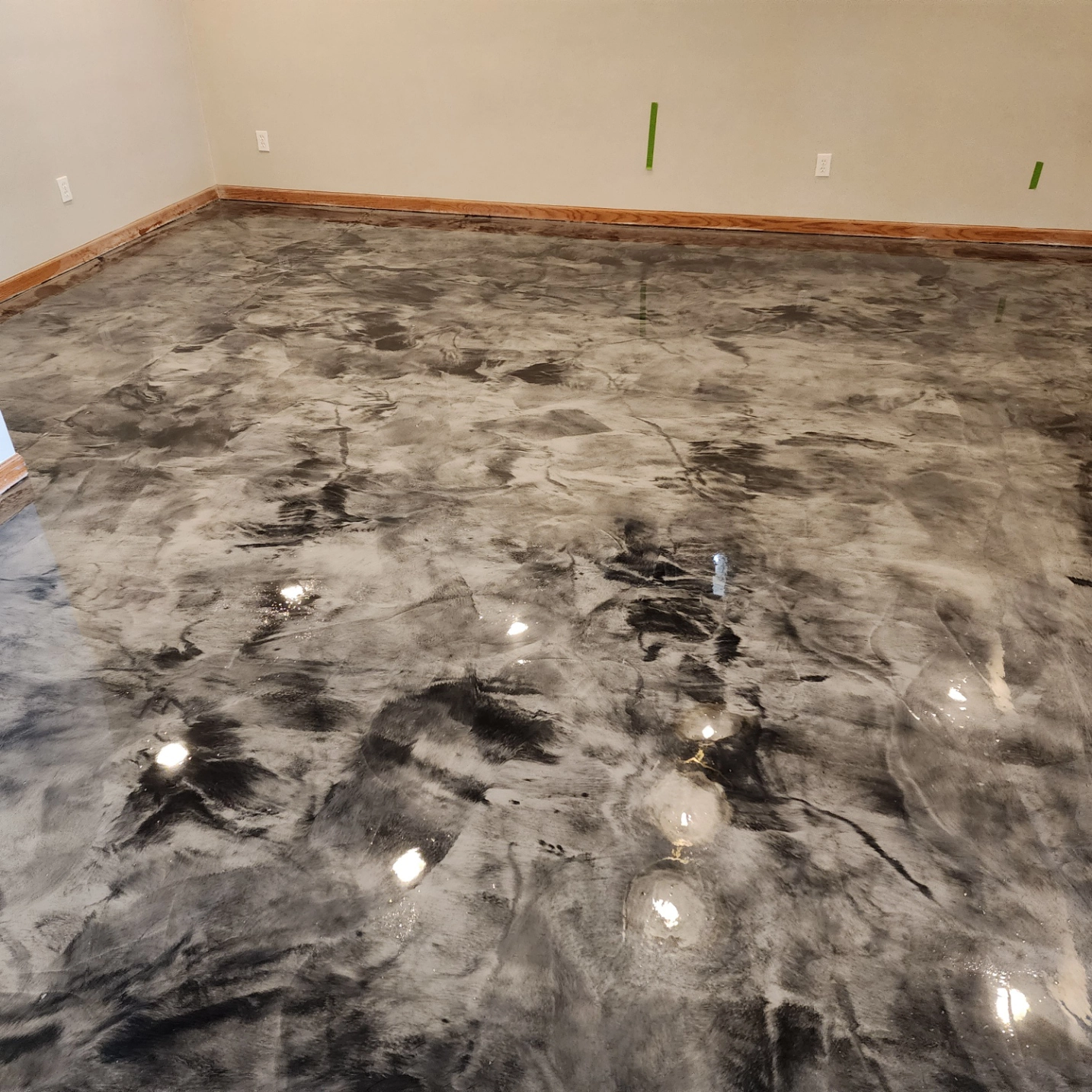 Customizing Your Epoxy Floors Colors, Textures, and Patterns