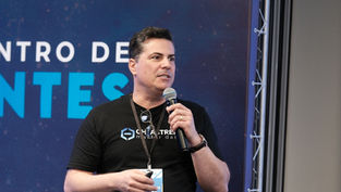 Alexandre Siqueira: da fábrica ao marketing, uma trajetória construída na interseção entre indústria e tecnologia