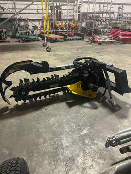 MT100 bobcat trencher