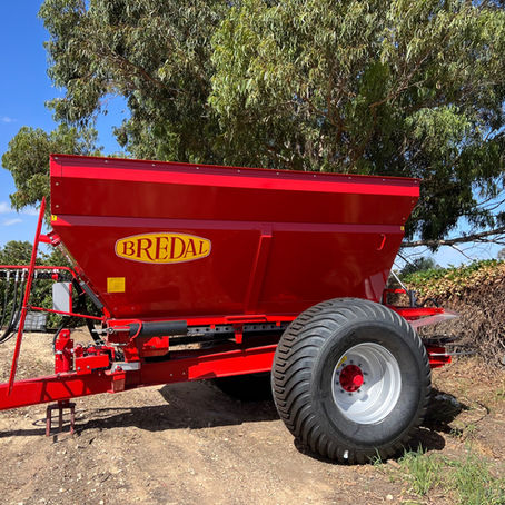 NEW Bredal K105VR spreader