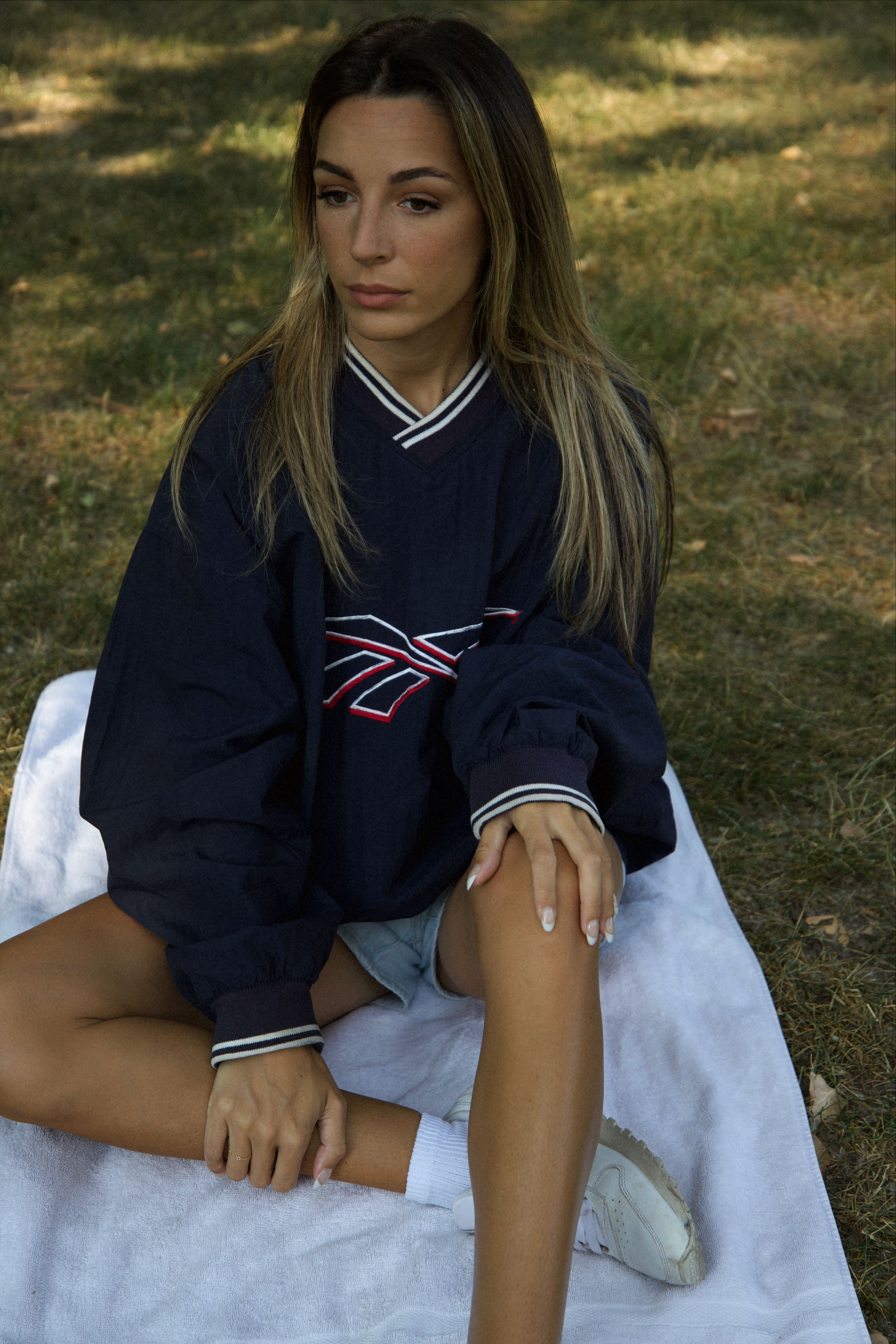 Reebok navy crewneck