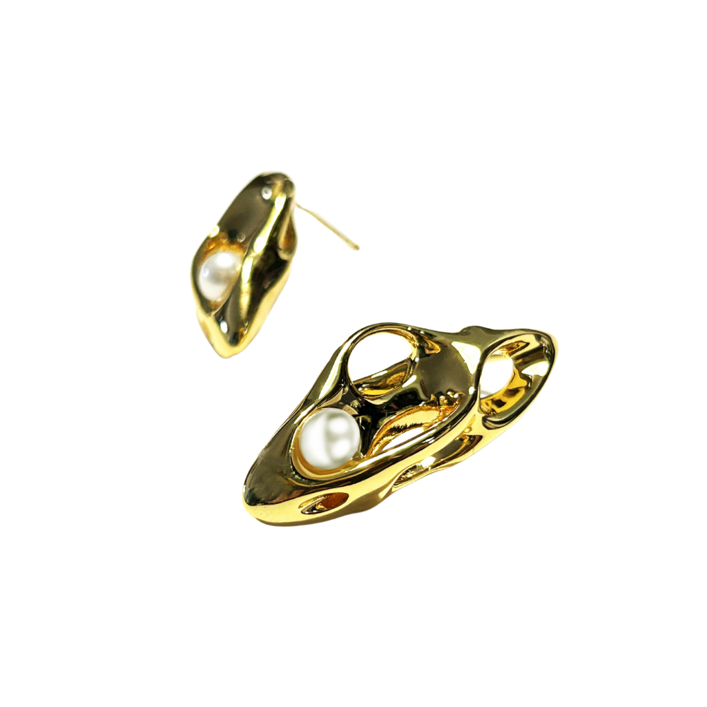Taihu Stone Earring