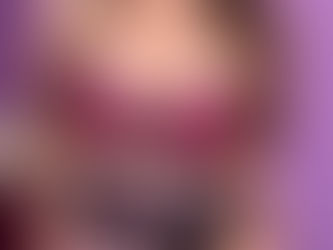 Mia Khalifa Lifestyle: Cars, Fashion, and Social Media Influence