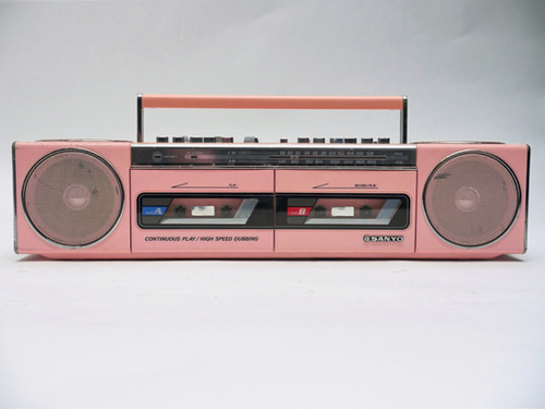 Sanyo M-W800 PINK (Rental Only) | mediapollution