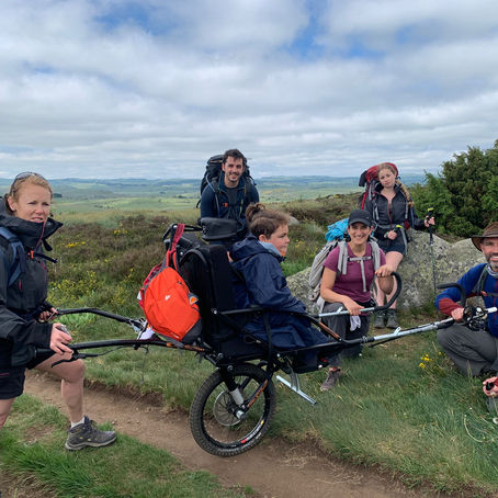 Rando-Bivouac en joëlette en Aubrac