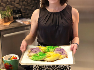 G A T H E R I N G S | King Cake
