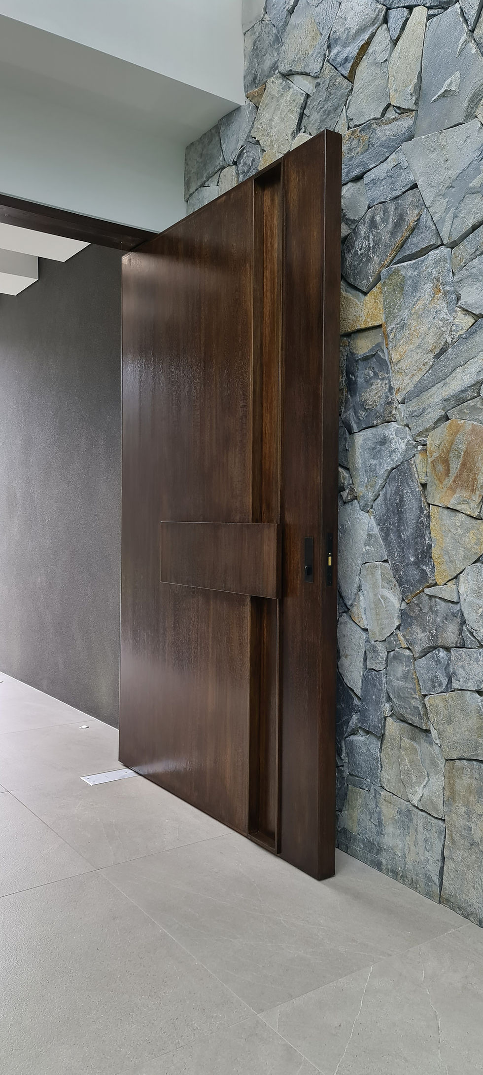 DH. Recessed Design. Maple laminate 6