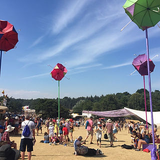 Hire Glitter Artists, Glitter bars and get your festival glitter on!